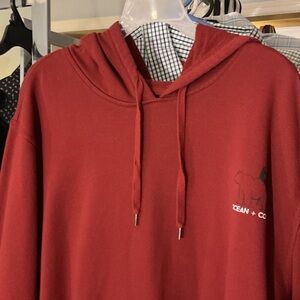 Ocean + Co. Men's Burgundy Hoodie